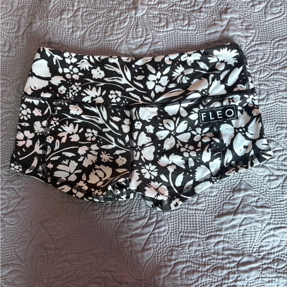 Fleo Black and White Floral Athletic Shorts